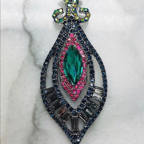 “Strut Like A Peacock” Multi Crystal Color Earrings, NWT-Boutique - Picture 8 of 16